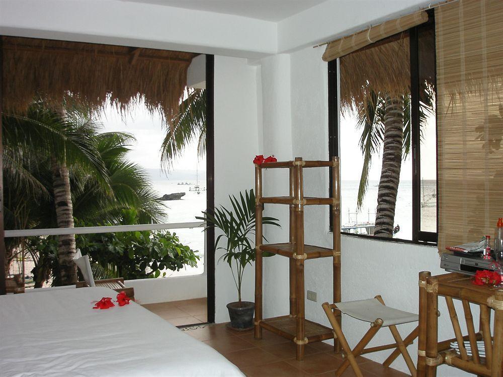 Artista Beach Villa Balabag  Luaran gambar