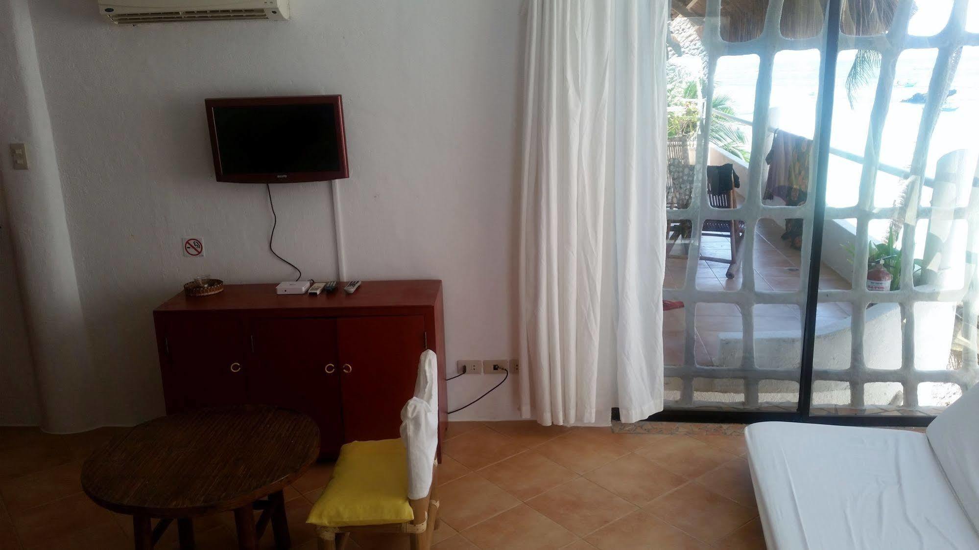 Artista Beach Villa Balabag  Luaran gambar