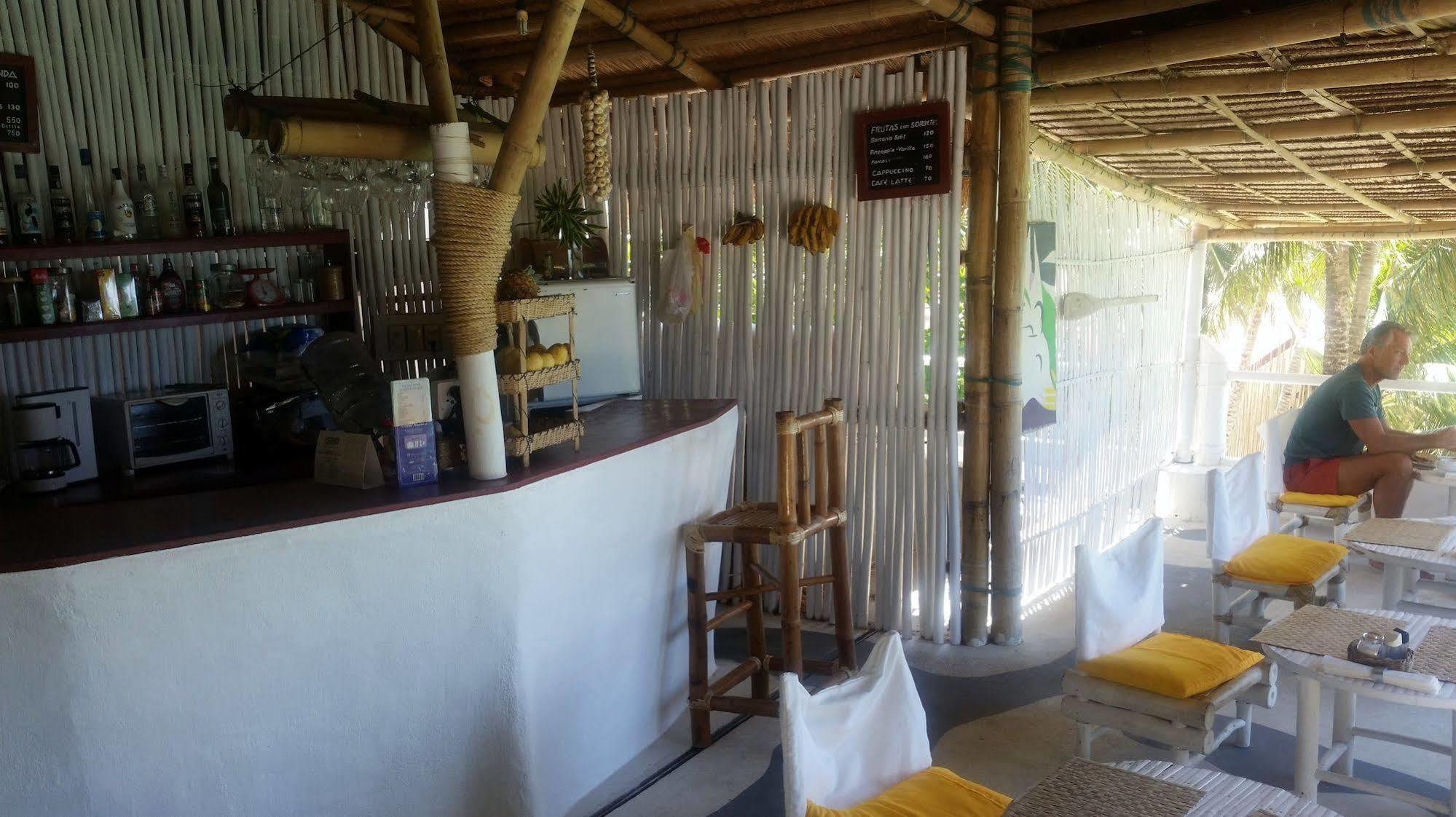 Artista Beach Villa Balabag  Luaran gambar