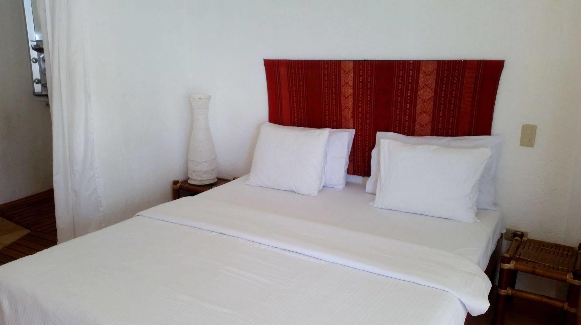 Artista Beach Villa Balabag  Luaran gambar